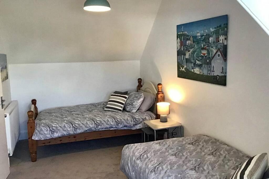New Quay Large 5 Bed 3 Bath House 300 Meters From Beach And Restaurants מראה חיצוני תמונה